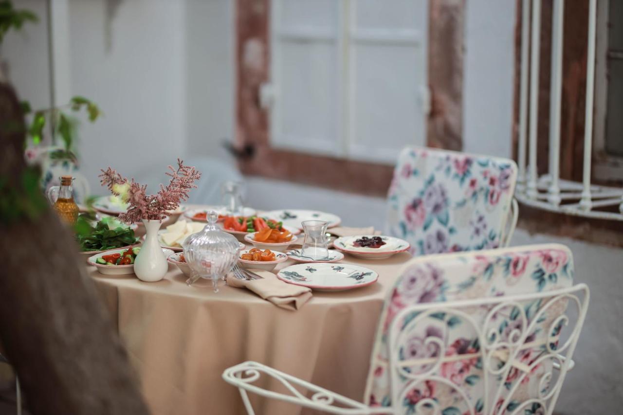 Baris Otel Cunda Ayvalı المظهر الخارجي الصورة